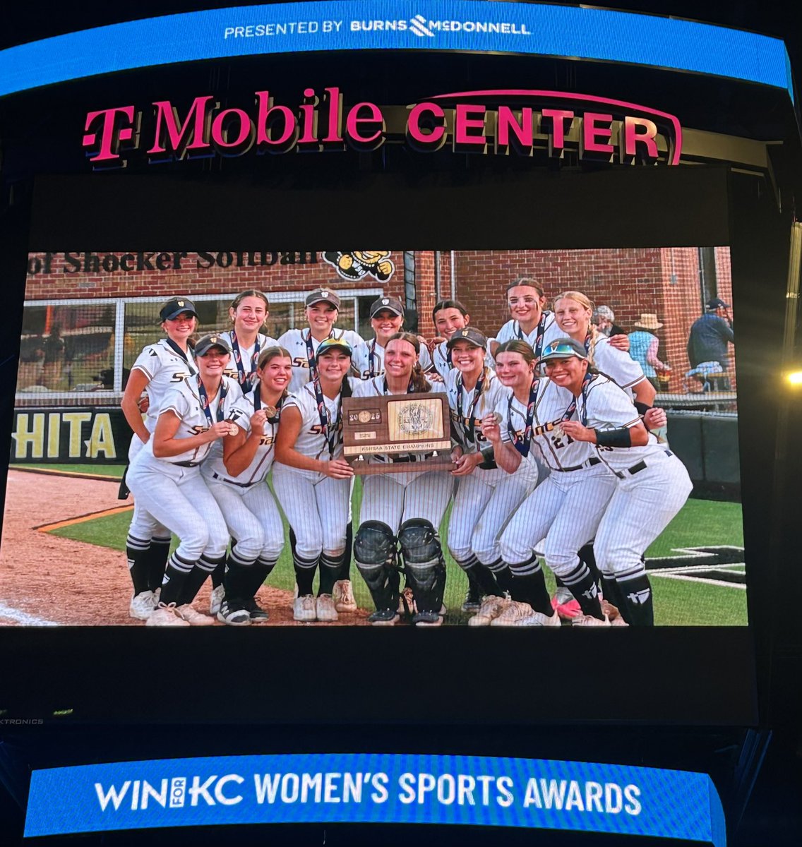 stasaintssoftball tweet media