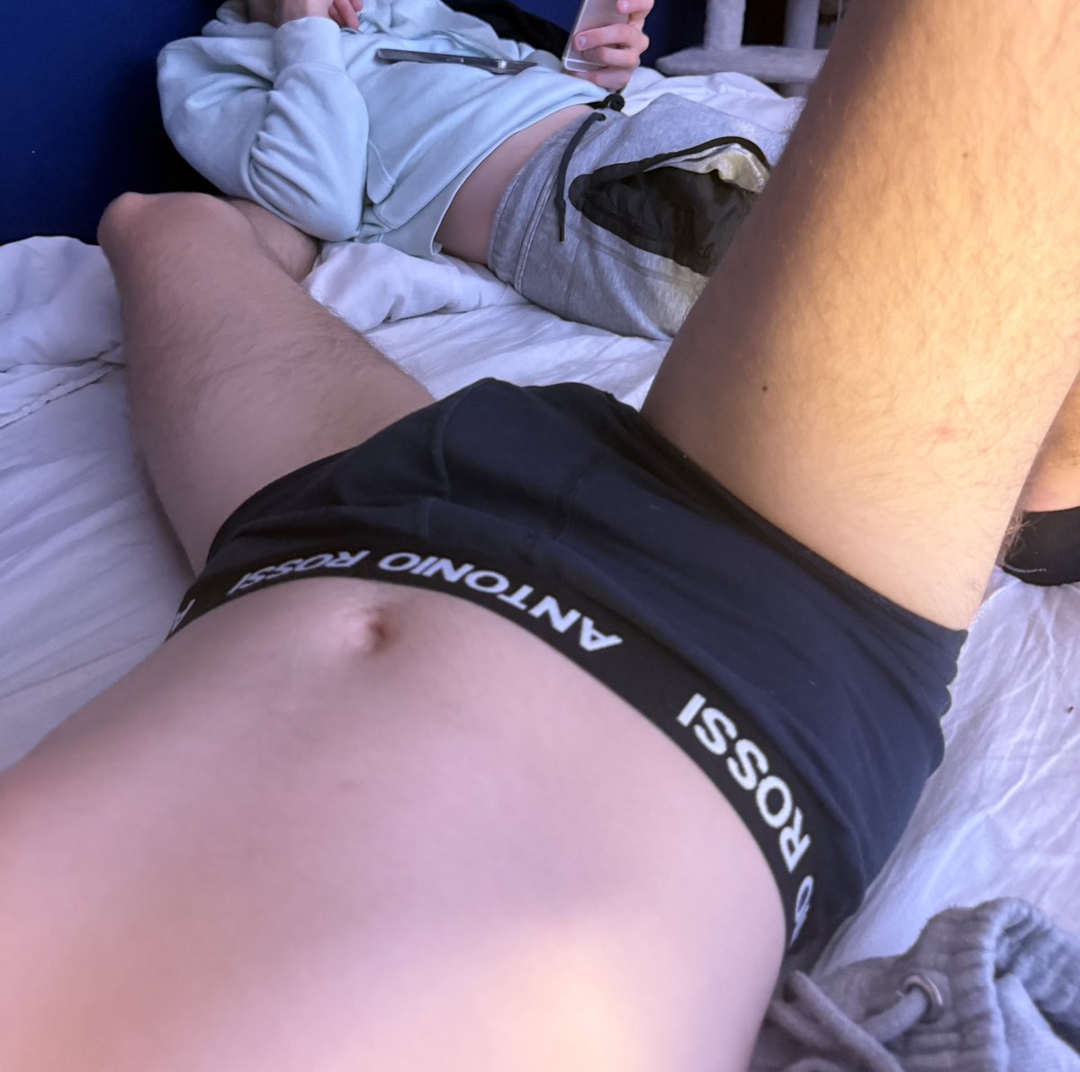 Hier j’étais plus tôt d’humeur salope 🫦 <a href="/Vi_rt33/">Vic_rt33_Twinks 8K</a> 
J’espère pour voir vite le revoir 🤤