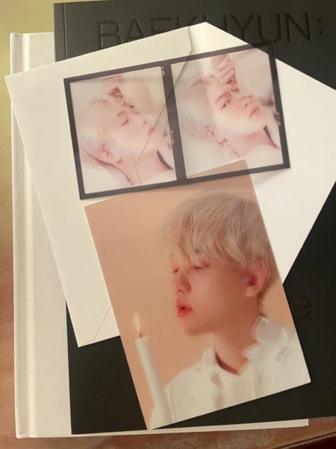 0408light's tweet photo. Wts want to sell baekhyun photobook
백현 포토북 일괄 양도

2.0 https://t.co/crota0Pvfj