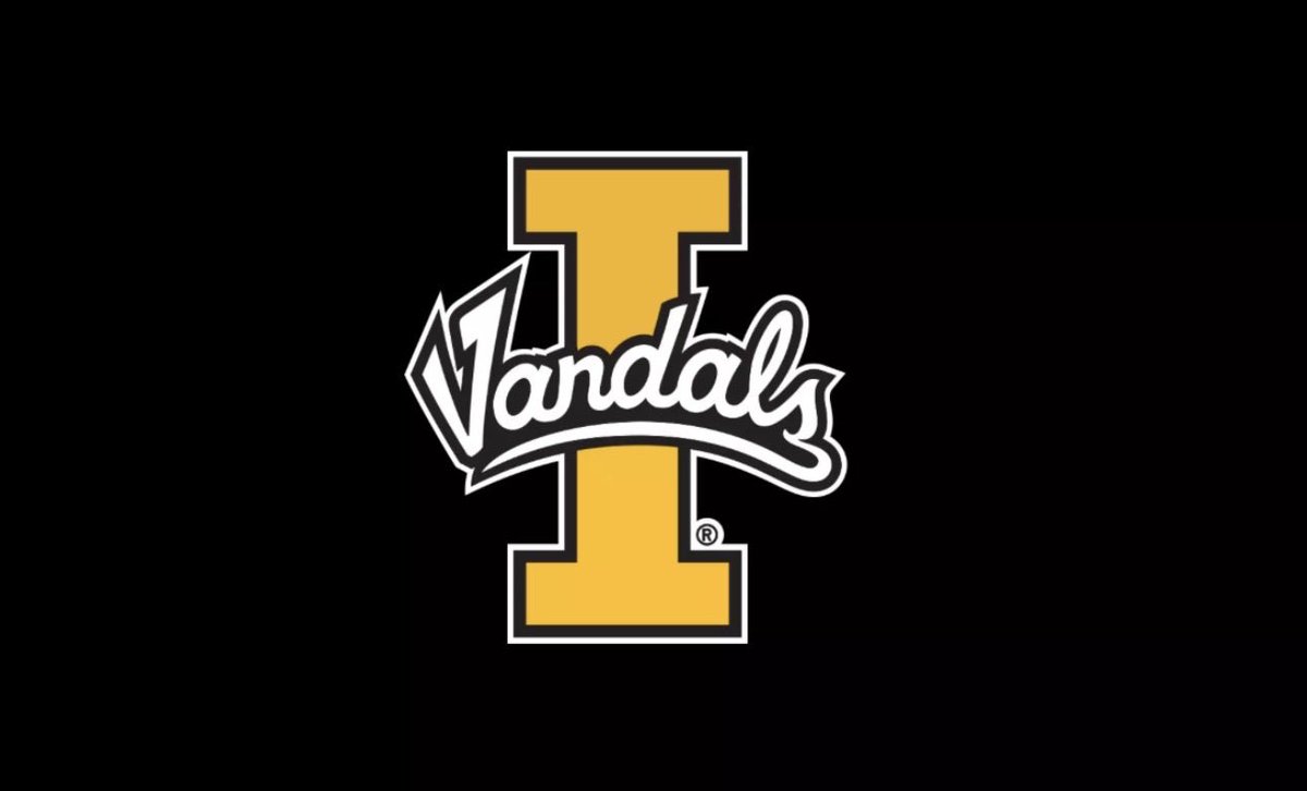 EliToms_5's tweet photo. After a great conversation with @CoachFendall, I am extremely blessed to receive my first division one offer from the University of Idaho!! Go Vandals!

@Coach_Mac70 @1MAN_EyELaND @DVThunderFB @CoachStalker https://t.co/wREEqJUYjg