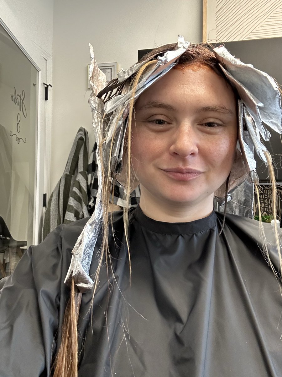 daterayablaze's tweet photo. Hair day 🥰 https://t.co/nGWvssXKbQ