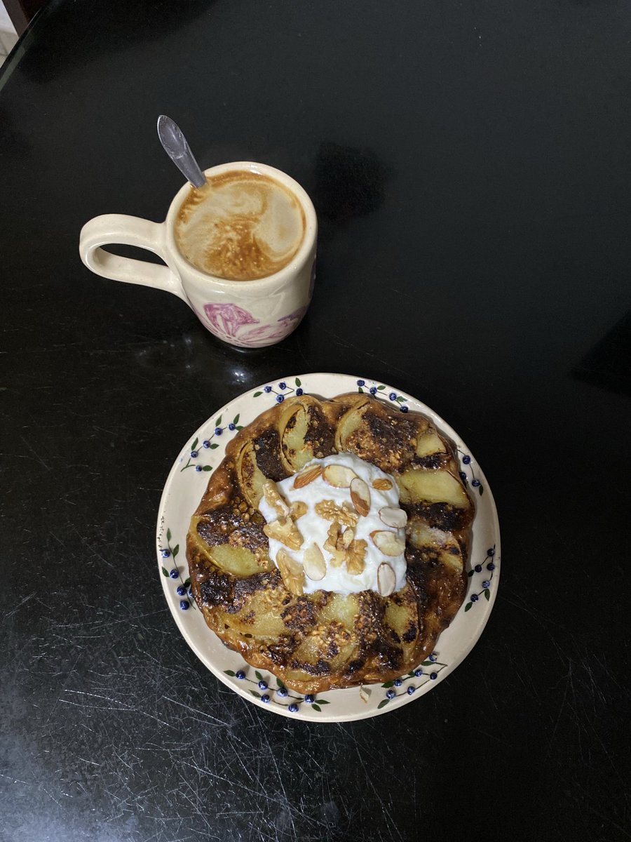 hazelnutbased's tweet photo. mis comidas favoritas últimamente <3 https://t.co/Z52fbZ5vnh