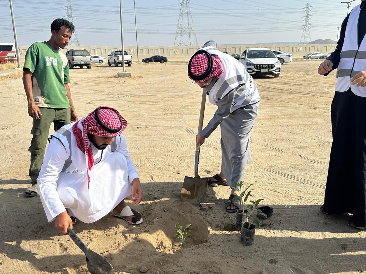 الكلية الجامعية في محافظة الجموم tweet media
