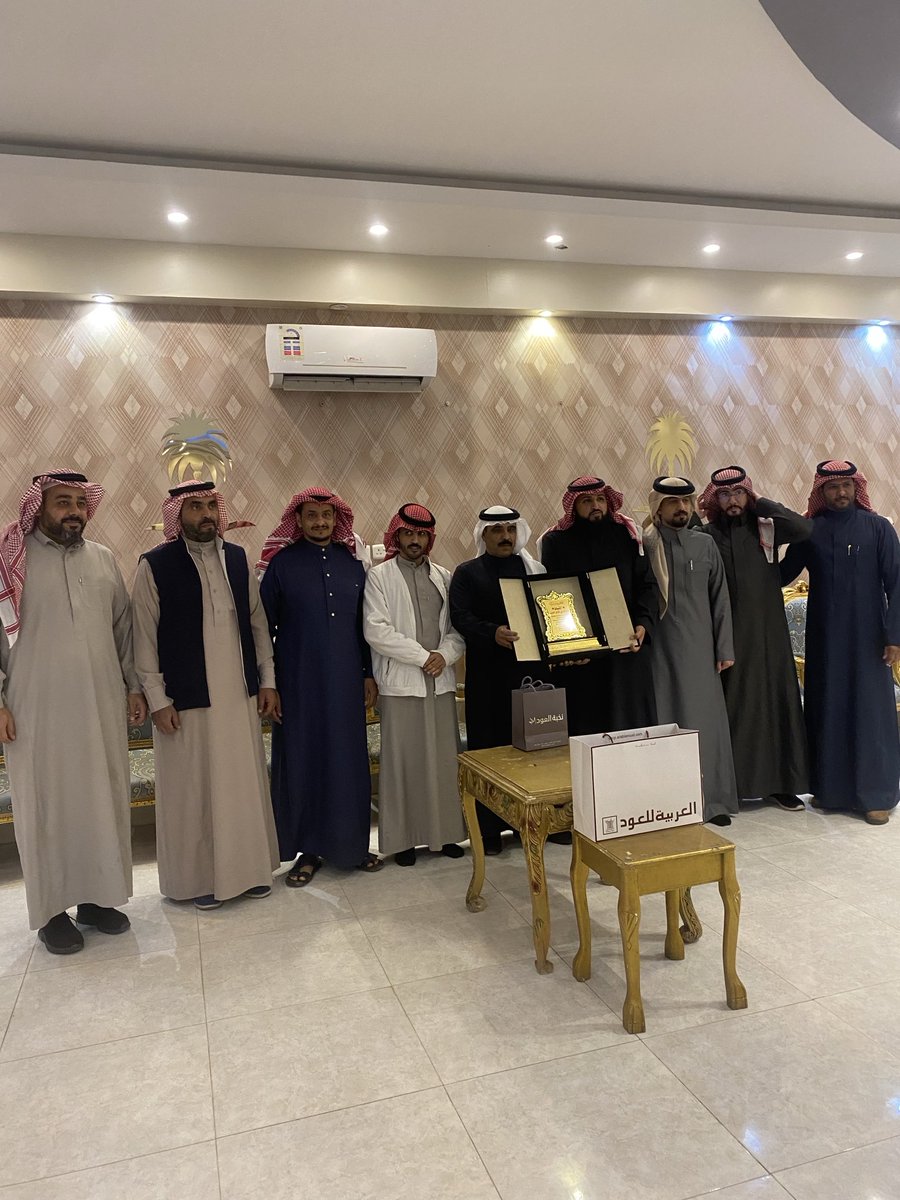 turalsh49's tweet photo. في لمسة وفاء وتقدير وعرفان لمن خدم في المجال التربوي والتعليمي .. أقام منسوبي متوسطة  حسان بن ثابت   #القريات ⁩  
حفل تكريم بمناسبة تقاعد الأستاذ عبدالله بن فلاح #العنزي كانت مسيرة ذهبيه لا تنسى في مجال التعليم جعل الله كل ماقدم في موازين حسناته https://t.co/Er2ojLTBA4