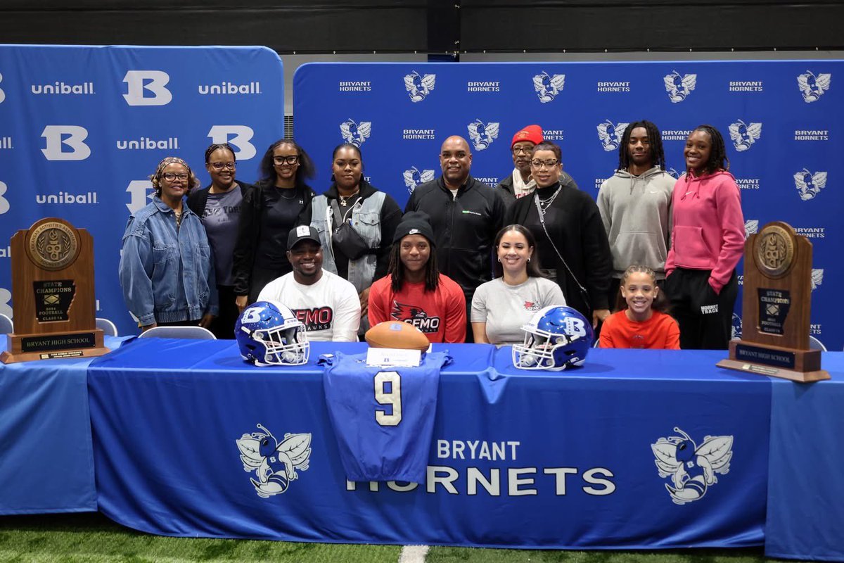 Bryant Davis Jr tweet media