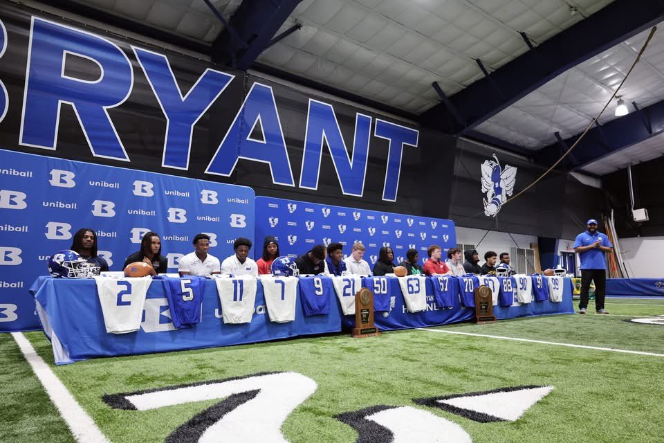 Bryant Davis Jr tweet media