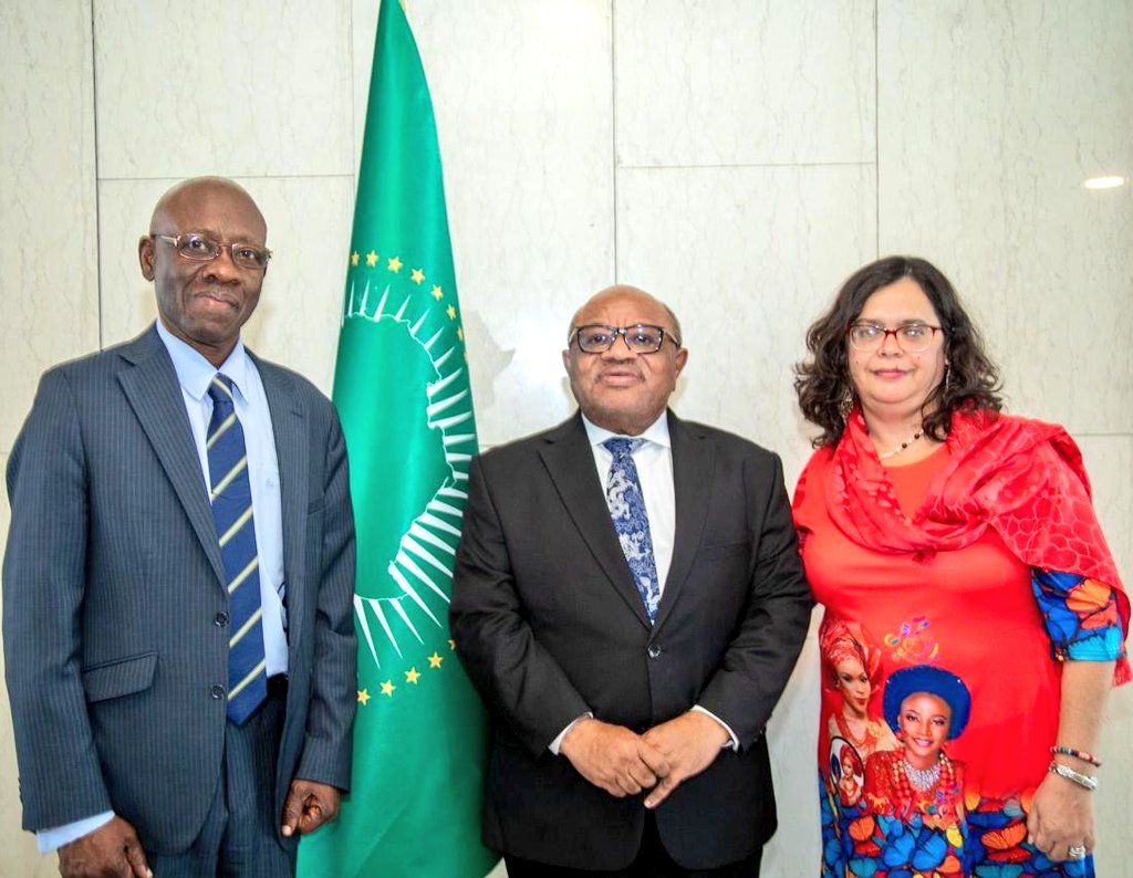 It was a pleasure to engage today with H.E. Lucas Domingo, Ambassador of #Cuba to the AU <a href="/CubaUnionAfrica/">Ambassador of Cuba to the African Union</a>, and H.E. Meylin Suárez, Ambassador of Cuba to Ethiopia <a href="/EmbaCubaEtiopia/">EmbaCuba-Etiopia</a> at AU HQ. We discussed ongoing cooperation and reaffirmed the AU Commission’s continued engagements