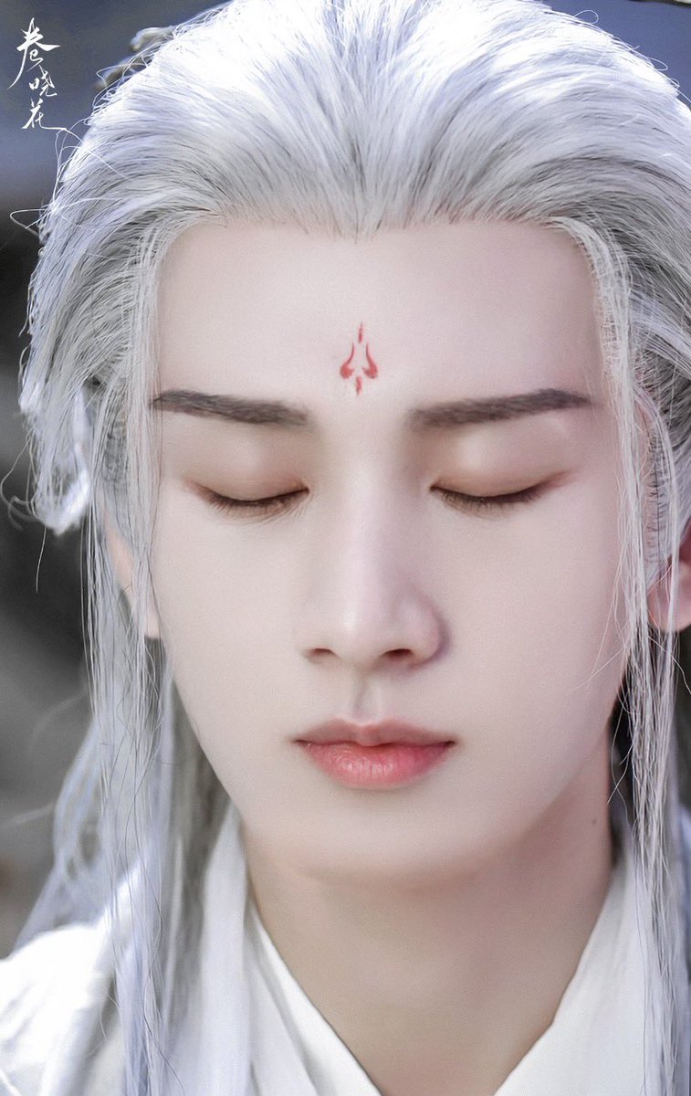 อิ้งยวนใช่ไหม สวยปานนี้เลยเหรอ หรือฉันต้องไปดูแล้วจริงๆนะ งดงามยิ่งนัก พี่อี้สวยเกินอะ แล้วฉันยิ่งแพ้พี่อี้ผมขาวอยู่🫠
#เฉิงอี้ #Chengyi #成毅