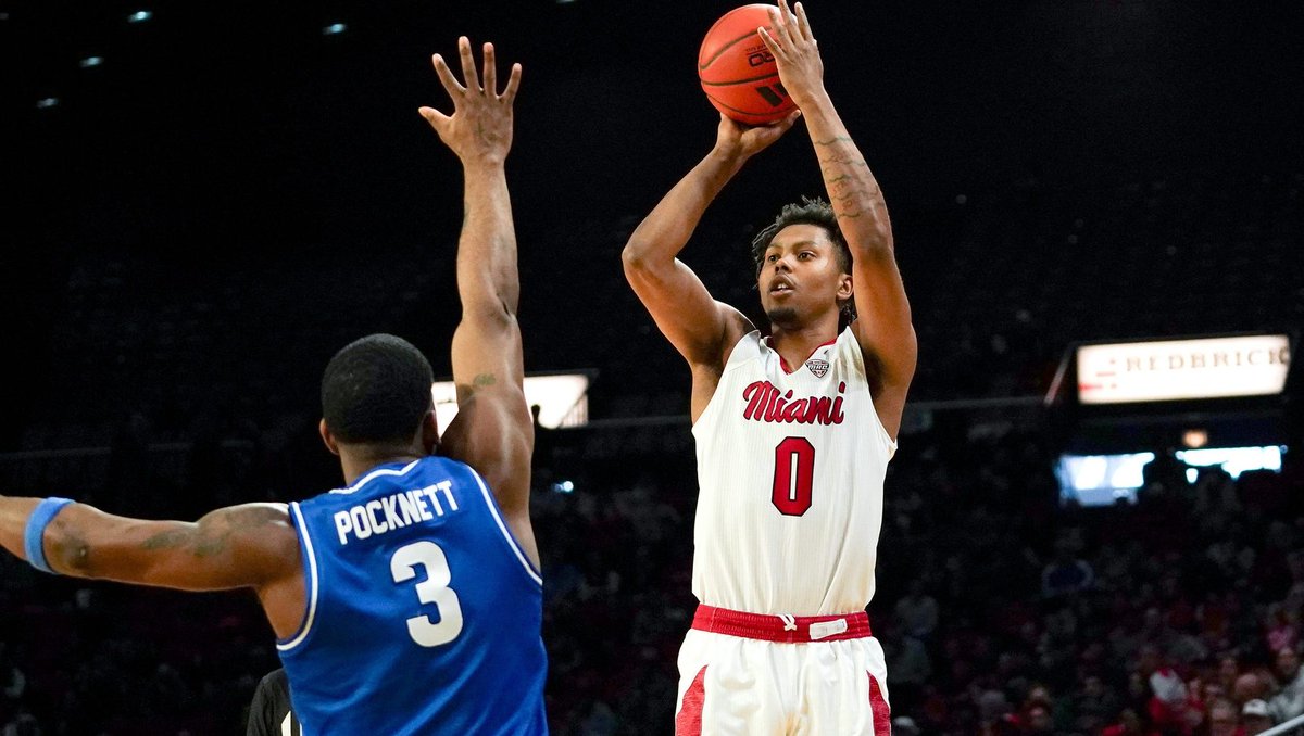 awfulannouncing's tweet photo. ESPN flexes undefeated Miami (OH) to national TV spotlight https://t.co/o4ImnYxadx https://t.co/tXsQeDInUK
