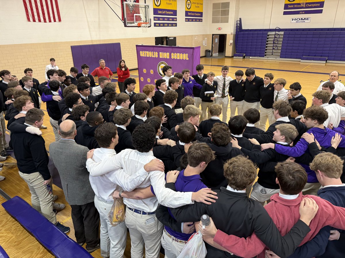 Catholic Rockets Football tweet media