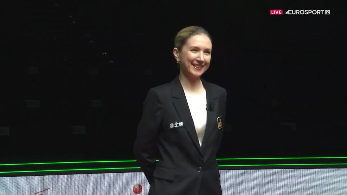 AndreyChaban's tweet photo. @tatiana_referee Это было вчера в первый игровой день World Grand Prix 2026 когда перед началом матча Кайрен Уилсон - Сяо Годун Вы вышли к столу перед выходом игроков😁 https://t.co/epi1M6v32U