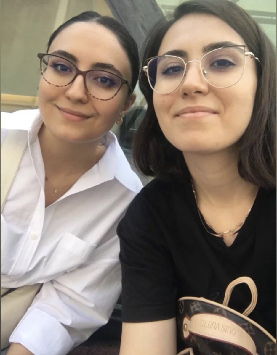 6şubat depremin de tek yıkılan bina #furkanapartmanı kaybettiğimiz melek kızlarımız ve 51 can
#6subatdepremi #furkanapartmanıiçinadalet