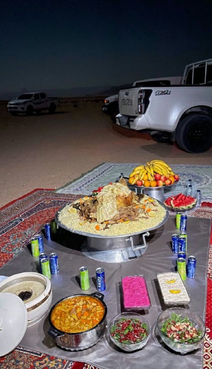 السوال هنا اعزائي المشاهدين ؟ هل هذي طلعت نساء او رجال !!👀😂