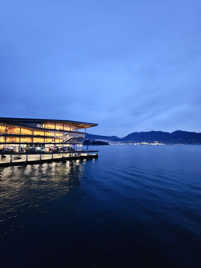 Emma | Forever Lost In Travel tweet media