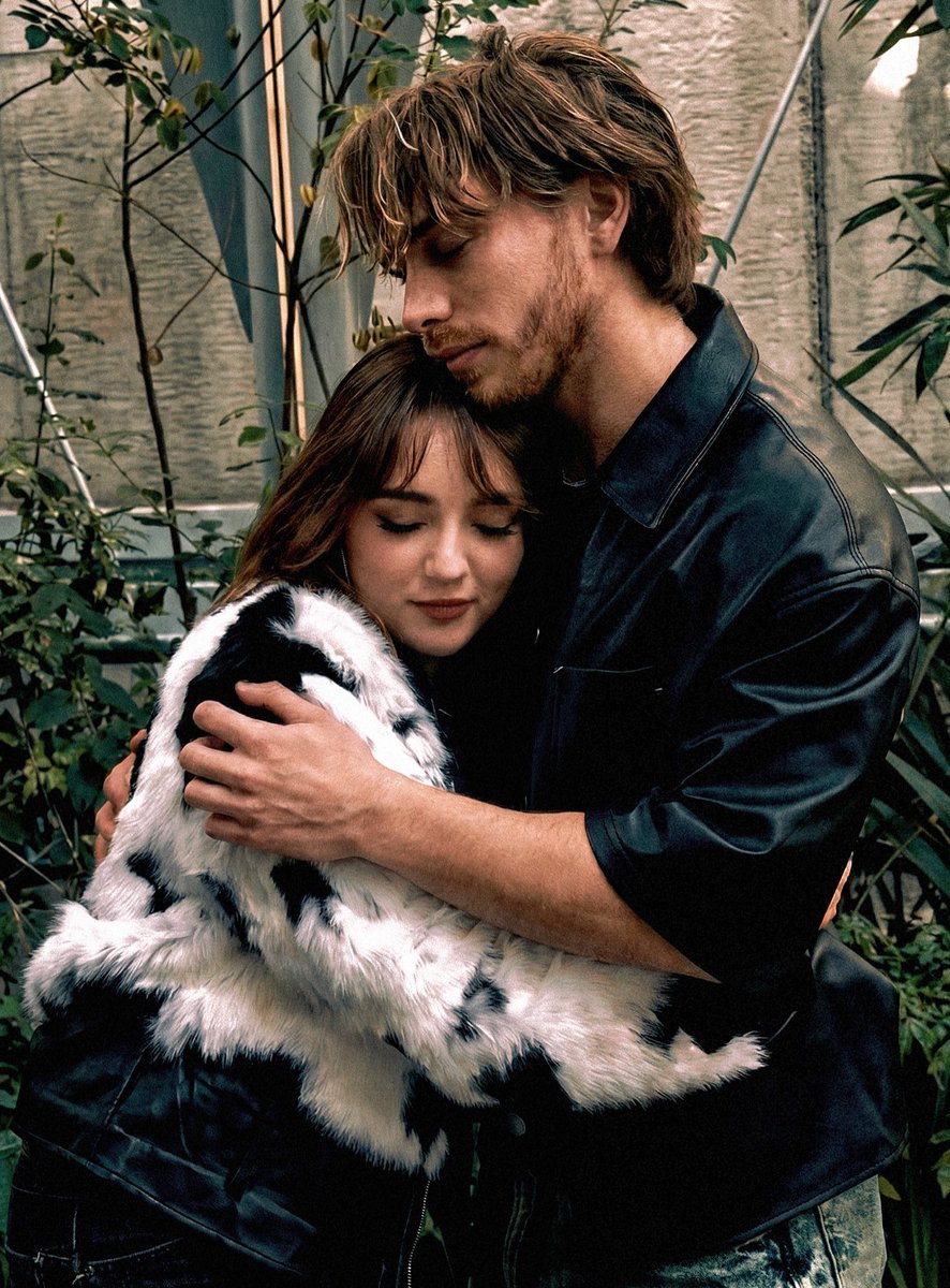 javierEsc12's tweet image. Ese arroz se cocino, 
Los dos con los ojos cerrados