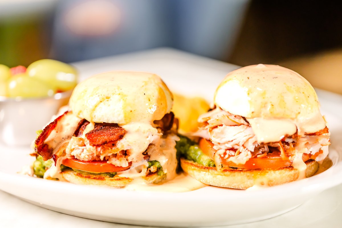 Toasted Yolk Cafe tweet media