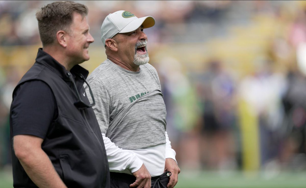 PackersRTB's tweet photo. Green Bay Packers and the Definition of Insanity: Rich Bisaccia Isn’t Going Anywhere 

https://t.co/SZYrRNAsF5

#GoPackGo #Packers #PackersRoundtable https://t.co/PlyksoUlZX