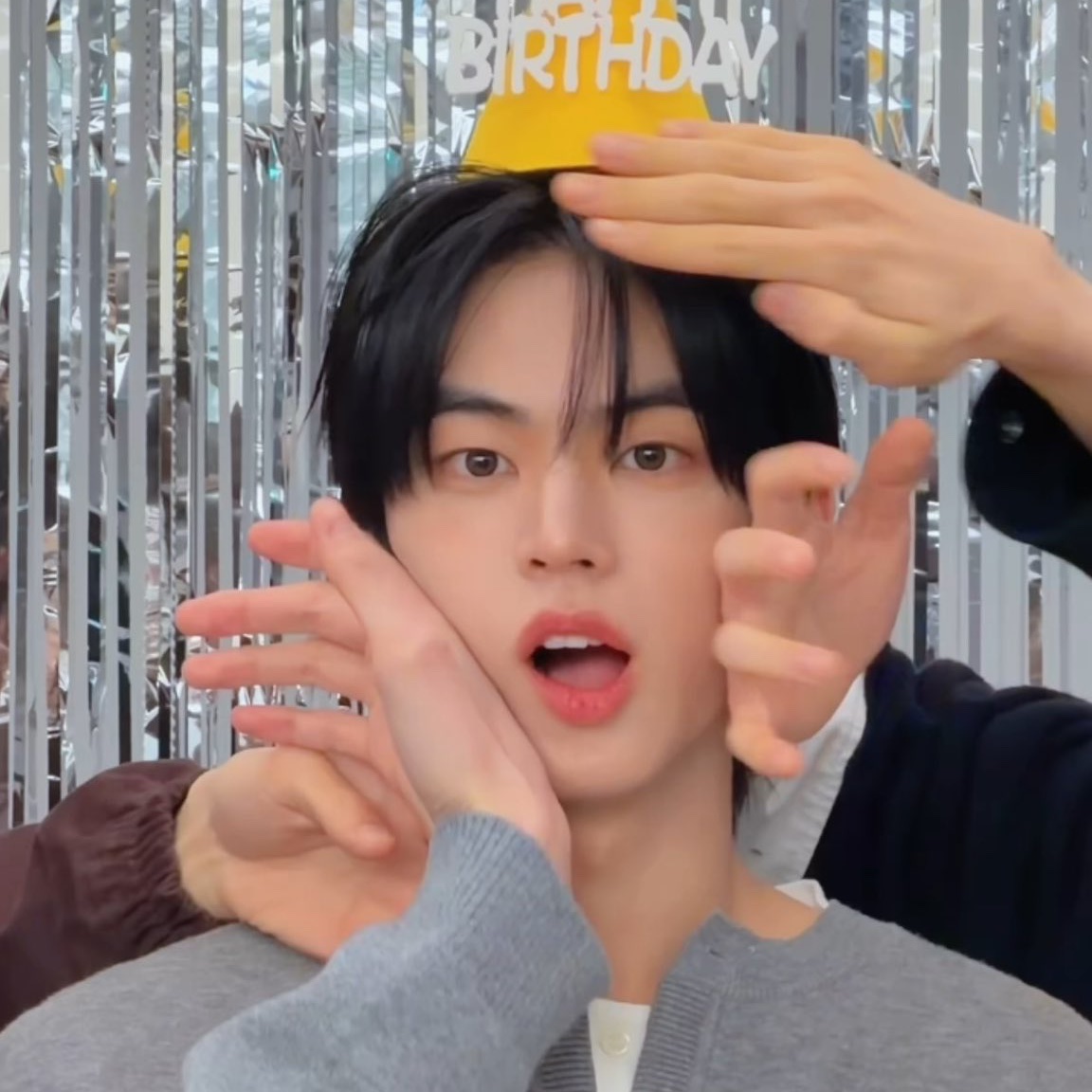 bunnyddoi's tweet photo. 😱😱 https://t.co/KFzWv0iFOQ