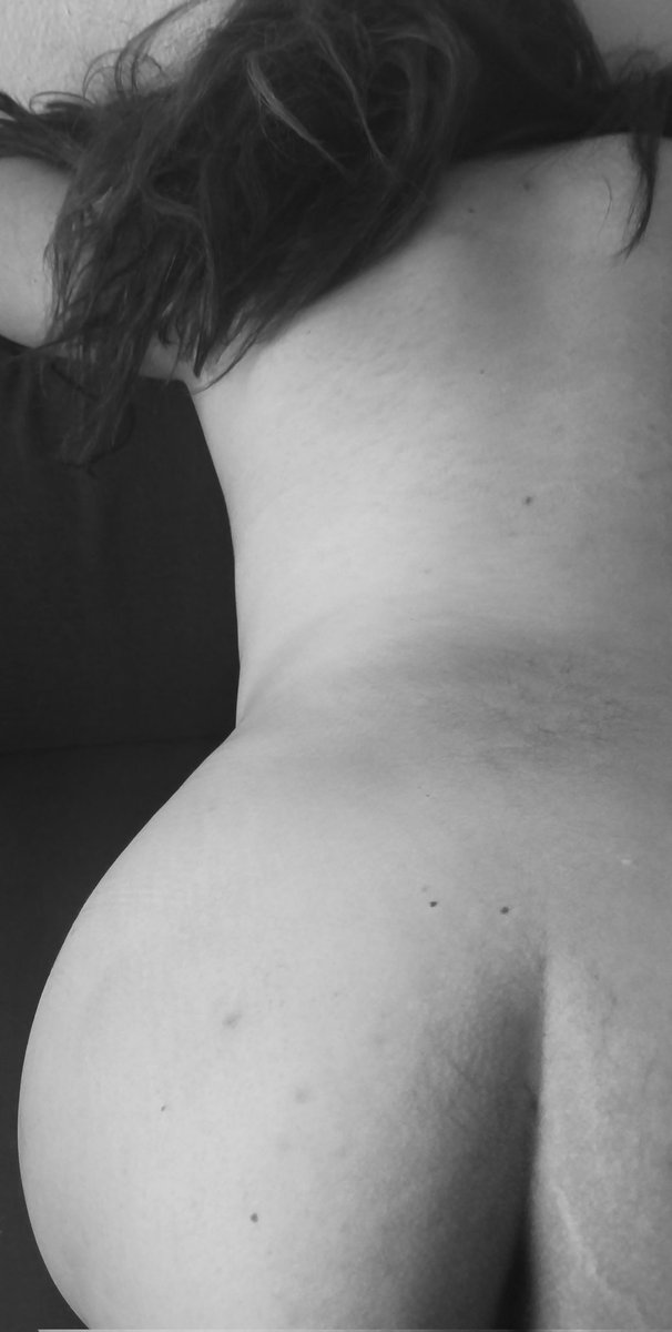 #mierculazo #miercolesdeenseñarlasnalgas
#MiercolesDeCulosHot