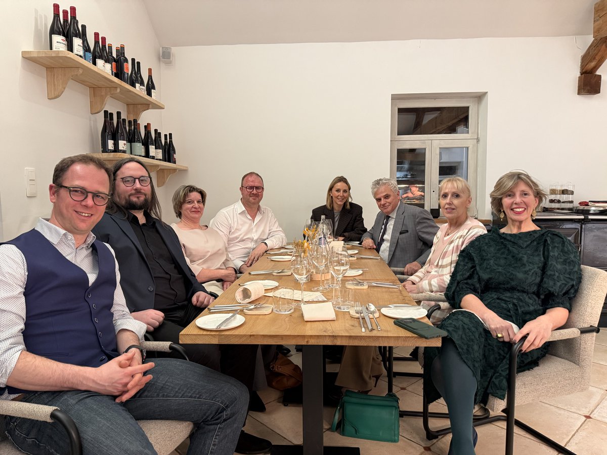 Managing Lawyer tweet media