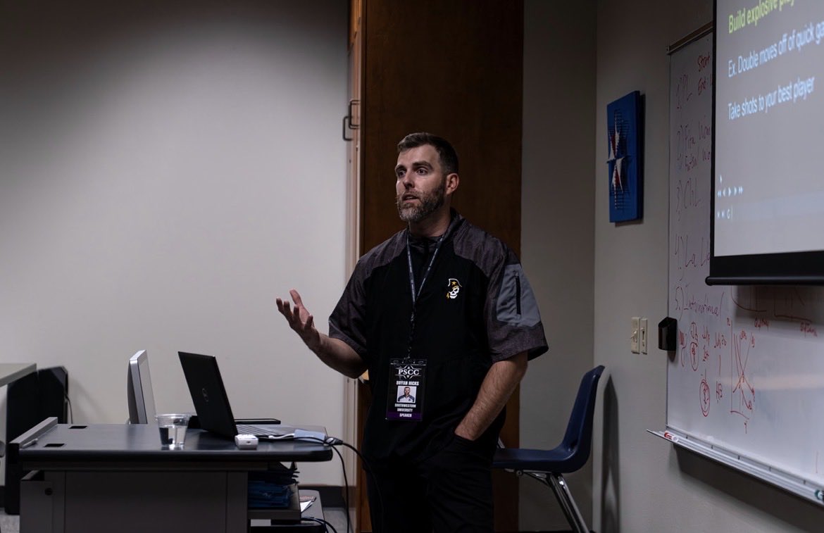 Bryan Hicks tweet media