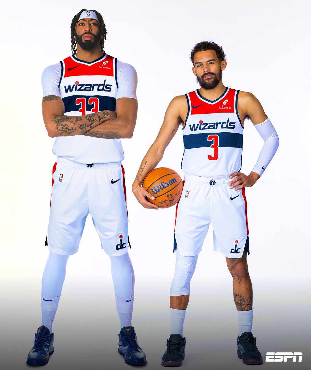 LakeShowYo tweet media