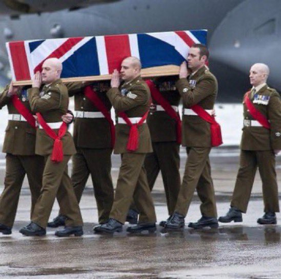 150G512XD's tweet image. Colin’s repatriation and funeral 😢💔

Thank you for your service Colin ❤️

Lest we forget 🇬🇧