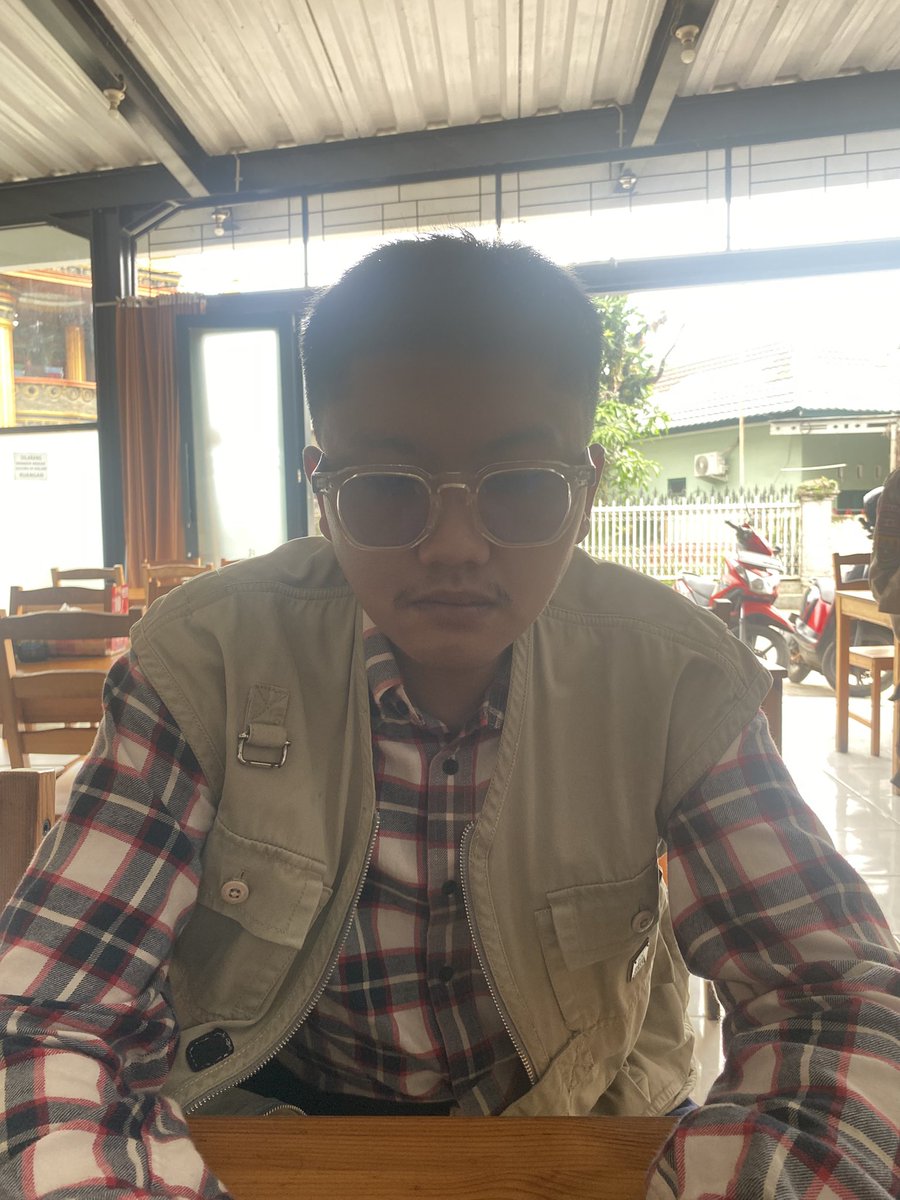 eerrinsy's tweet photo. pipi suamiku makin tebel https://t.co/D67nXOBxEO