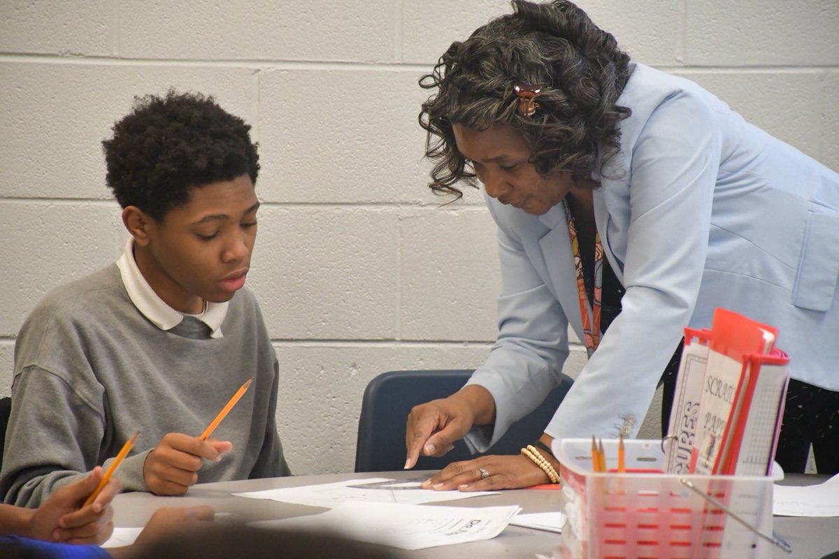 doelouisiana's tweet image. .@cadebrumley, @BESE_LA  President Simone Champagne, and Vice President Kevin Berken enjoyed a learning walk at Willow Charter Academy this afternoon.

Educators showcased how they support the individual academic needs of all students. #laed