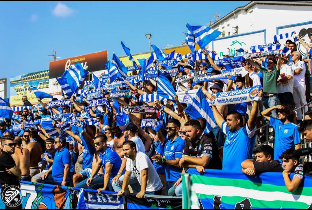 sergioa11479079's tweet photo. No nacimos para rendirnos, luchar hasta morir #APorEllosXerez @XerezDFC https://t.co/DUJCQMgkrk