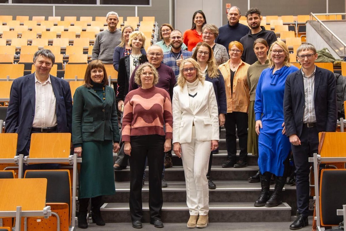 CODE YAA tweet media