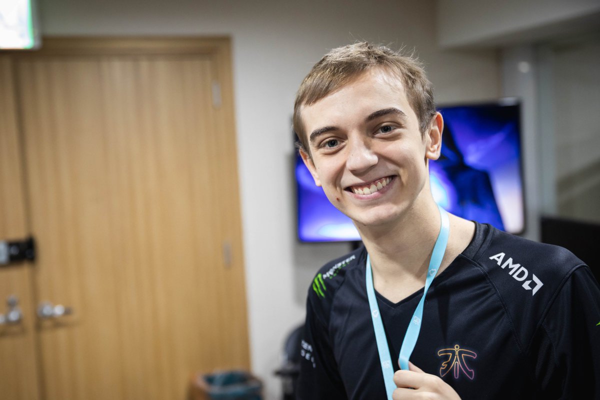 CapsDaily_'s tweet image. 