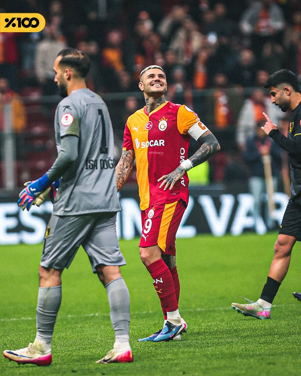fotottarena's tweet image. İlk yarının sonunda skorbord'da kendisi için hazırlanan görseli görünce Mauro Icardi'nin mutluluğu. ☺️ #yüzdeyüz