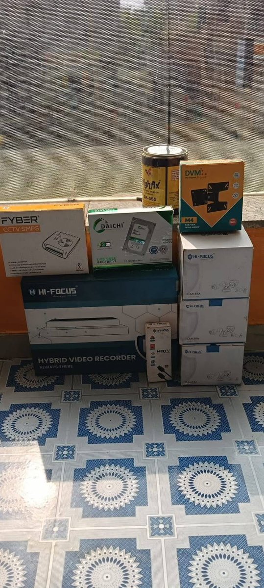 LifeTechnology9's tweet photo. ✨ New Project Completed – Tragad ✨
📸 Hi-Focus 2.4 MP HD CCTV (24×7 ColorVu + Built-in Audio) – 03 Nos
🖥️ Avertek 18.5” LED Monitor – 01 No
🔧 Full Setup Supply &amp; Installation Done

💯 Life Technology – Trusted Security Partner
📞 97148 20127 | 84604 92887 https://t.co/nkF64XIUCG