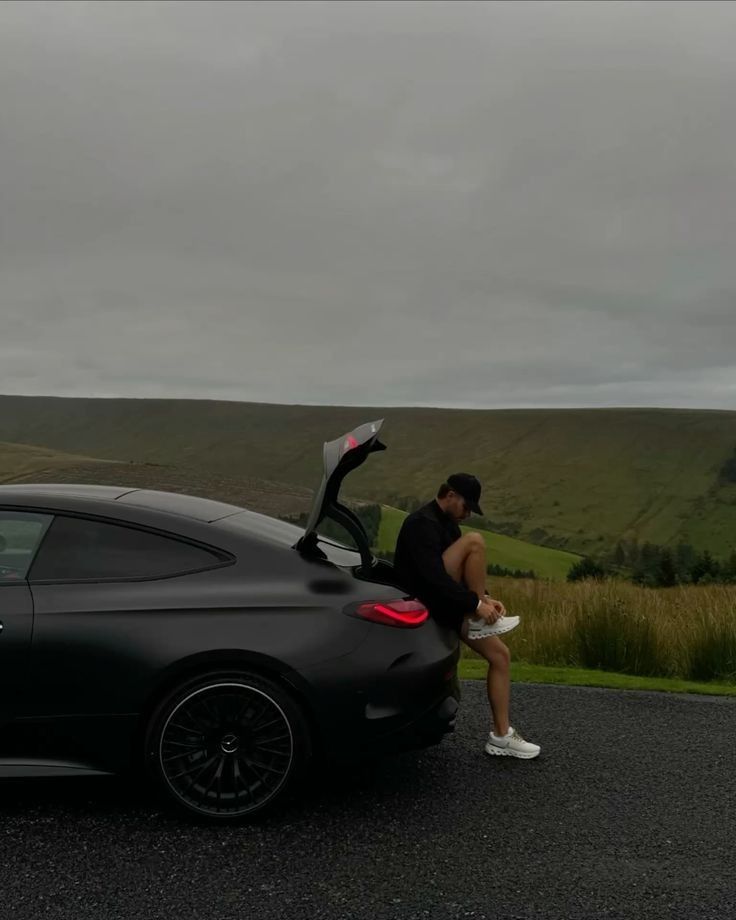 Dear Son. tweet media