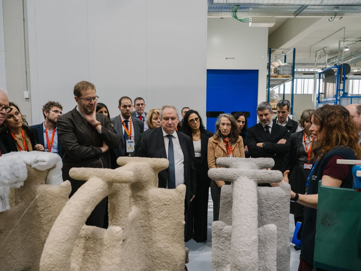 Ministerio de Industria y Turismo tweet media