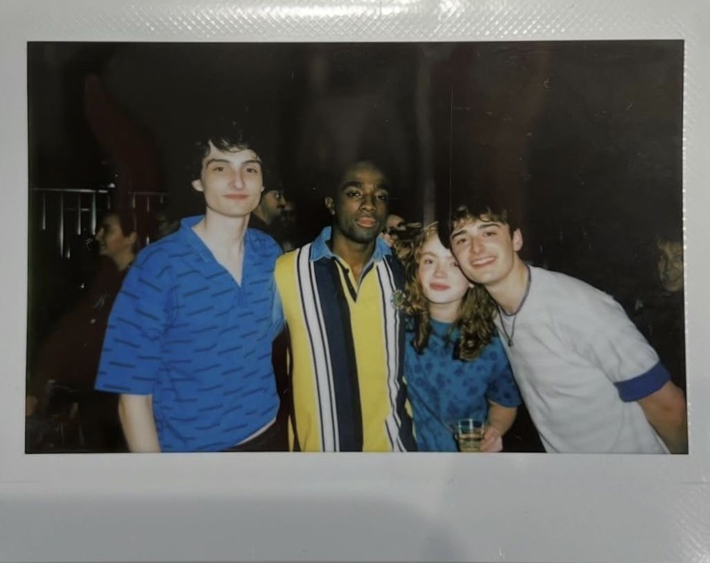 swoonproof's tweet image. the sitcom potential this has