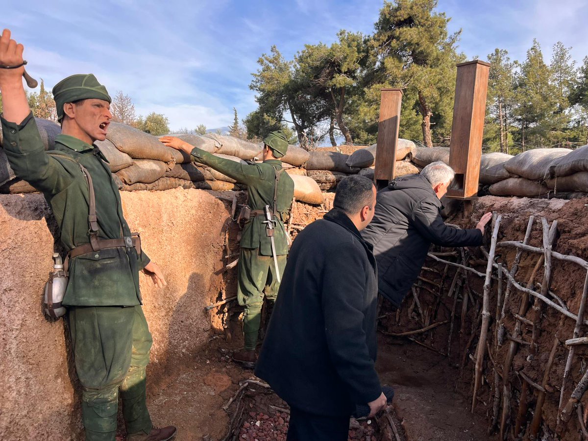 Bu sene Çanakkale şehitliklerini ve tarihi alanı ziyaret edecekleri, çok güzel ve unutamayacakları yenilikler bekliyor. Alan Başkanlığı ve görevlilerin hummalı çalışmalarını gördüm. Gurur verici.
Bu sene tam gidilecek sene.
Çok teşekkür ederim sn.
<a href="/ismailkasdemir/">İsmail KAŞDEMİR</a> 
<a href="/TarihiAlan/">Çanakkale Tarihi Alan Başkanlığı</a>