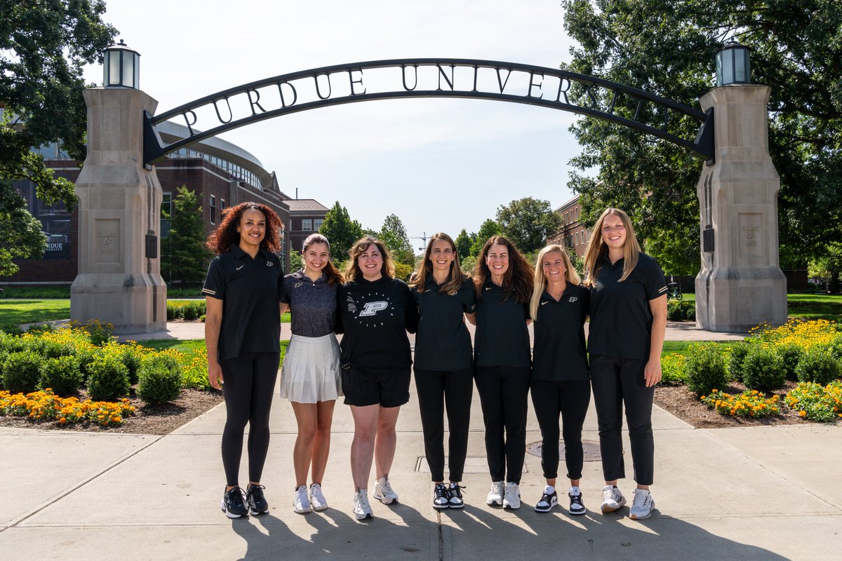 PurdueVB's tweet photo. A program runs because of the staff that make it possible.
  
And the women who run ours? The best of the best - from sports med to strength &amp; conditioning, creative video, operations, academics and more.

Happy National Girls &amp; Women in Sports Day! #NGWSD https://t.co/BiJuFxH9DK