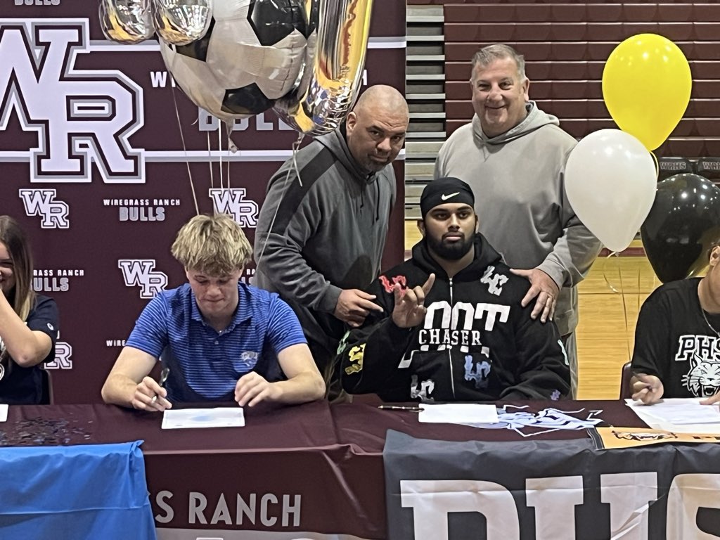WGRanchFootball's tweet photo. Congrats to Susanth Mortala as he signed with @GracelandFB today https://t.co/Bua1gkI0D2