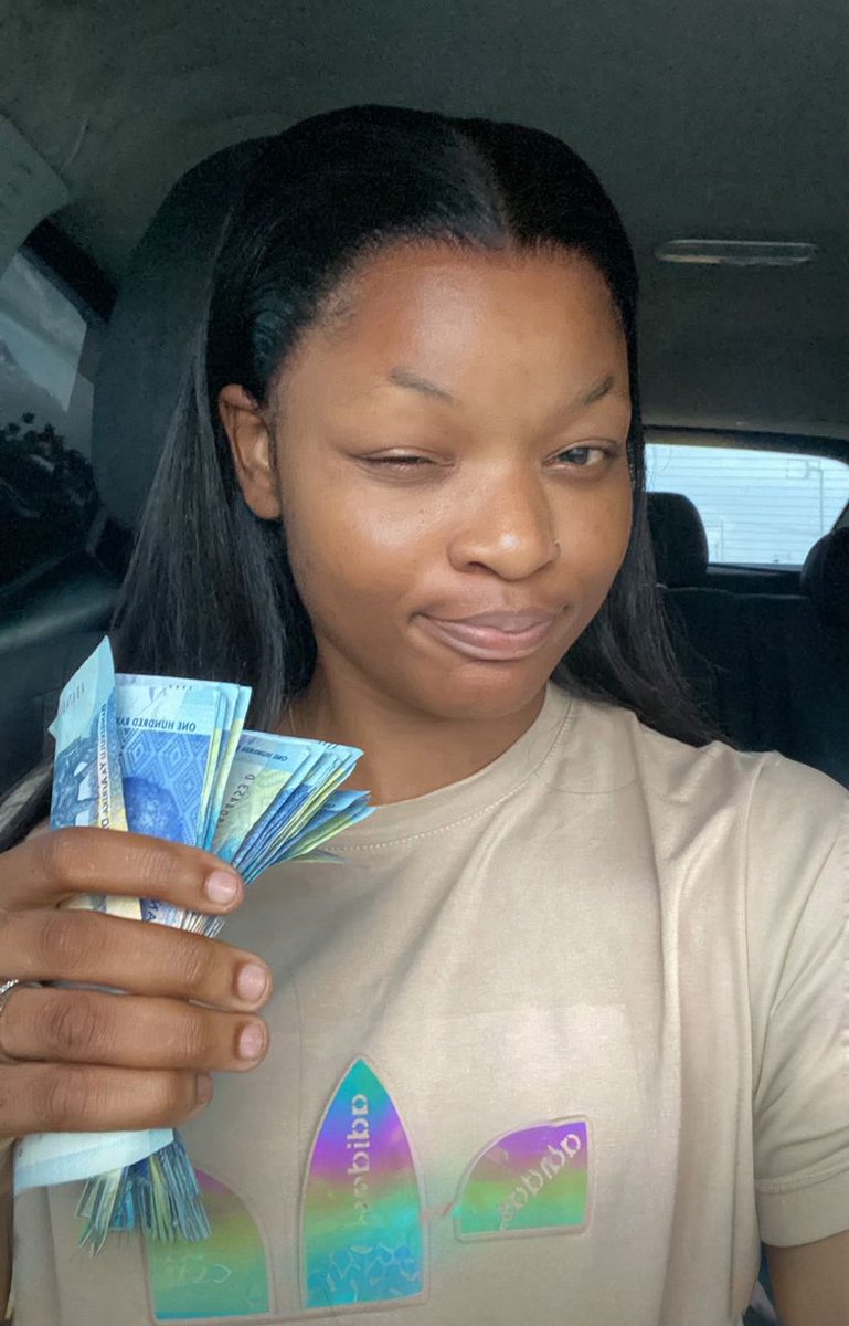 Queen Nadia TV tweet media