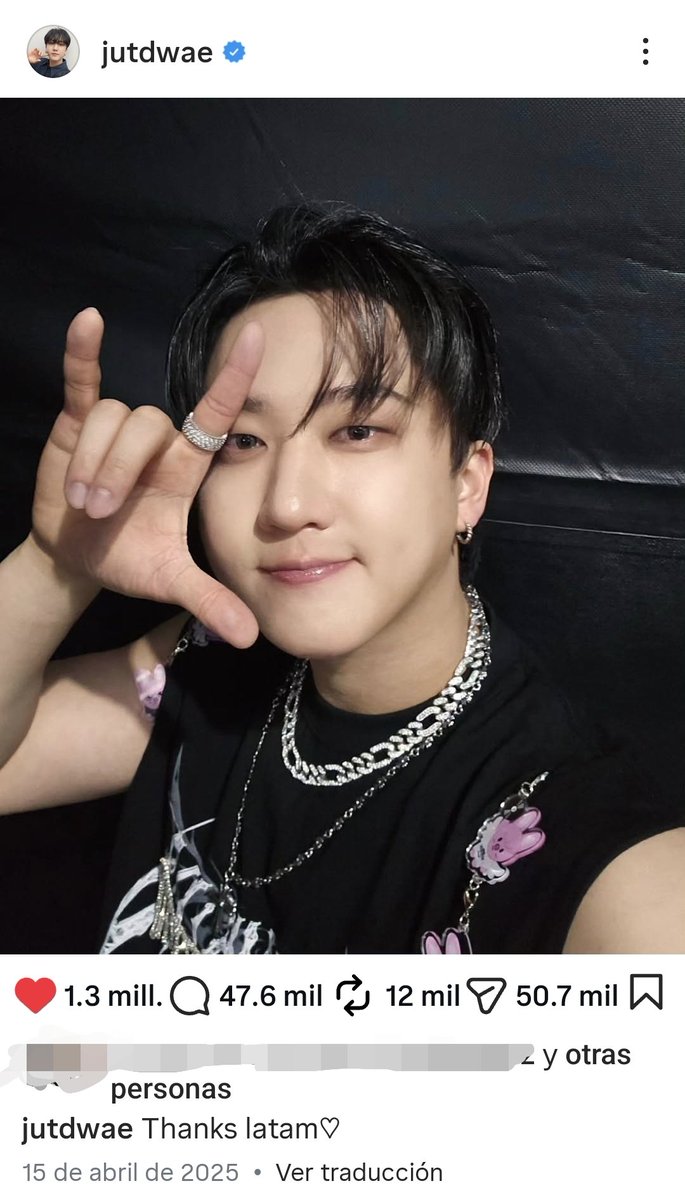 carmen aus ★ tweet media