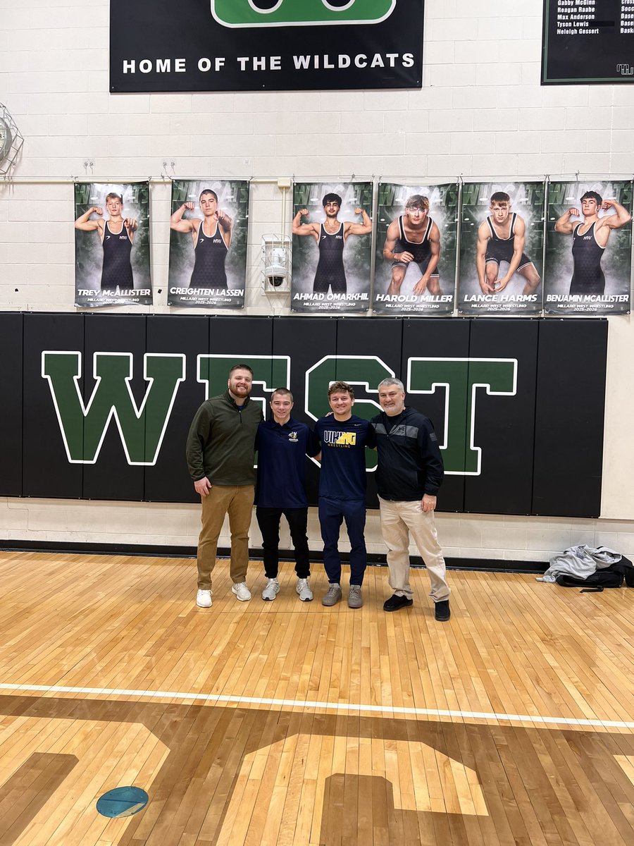 Congratulations to our guy Creighten Lassen on his signing to Augustana University. 

<a href="/AugustanaWR/">Augustana Wrestling</a> is getting a good one!