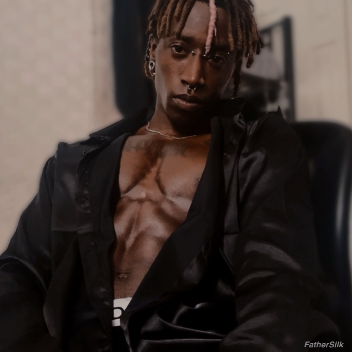 You’d totally share me with your girlfriend, don’t lie ♠️🤴🏾

#CuckBully #BNWO #Kinkster