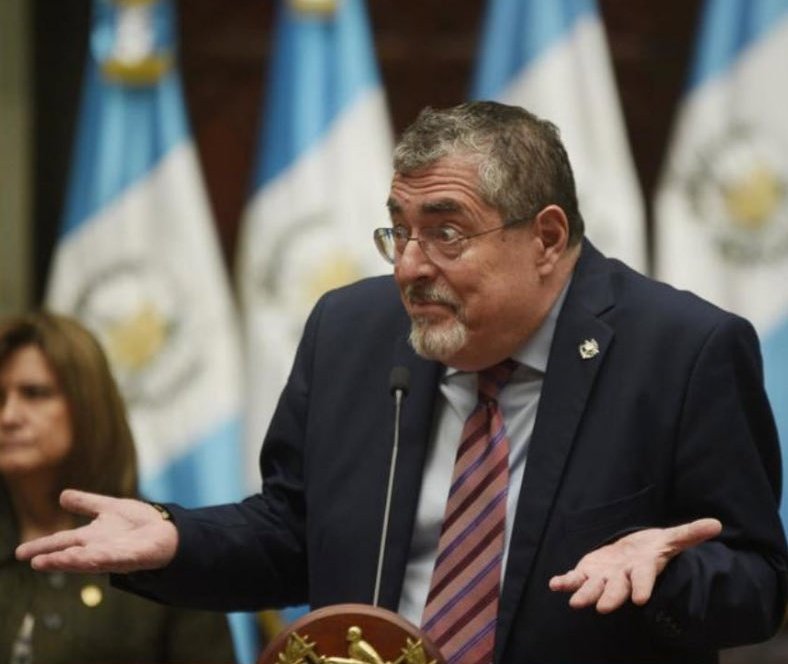 CC y MP son objetivos de Semilla.

Con la CC dejan de tener límites jurídicos y presupuestario. Con el MP quedan libres de investigación.

Libertad de pedir y de gastar. Con el MP, pueden perseguir opositores y decir que es "anticorrupción", mientras roban.

🤡🤡🤡