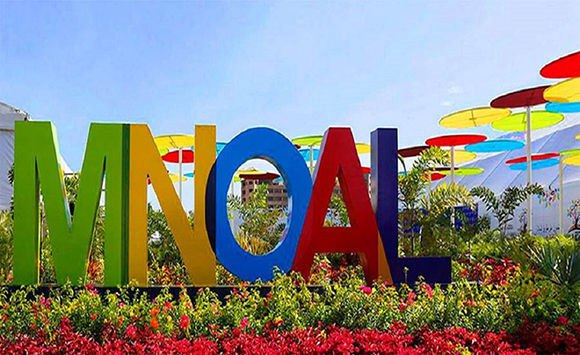 🌐🇨🇺Movimiento de Países No Alineados condena el recrudecimiento de la política de Estados Unidos contra Cuba.
#CubaNoEstáSola 
#CubaEstáFirme 
#CubaVencerá 
#TumbaElBloqueo 
#CubaPorLaVida 
#BMCGuatemala