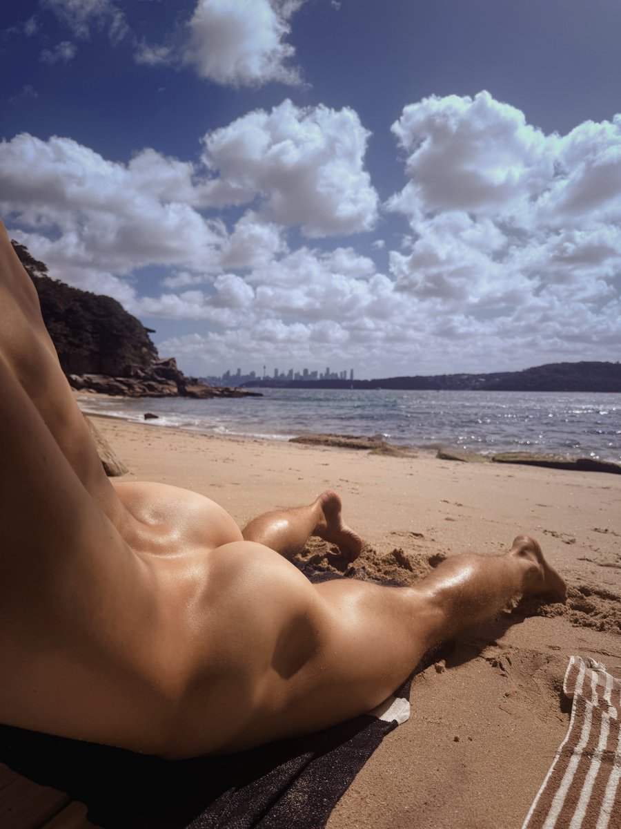 leftytwunk's tweet photo. I miss Sydney already ☀️ https://t.co/s1Biq8hxxN