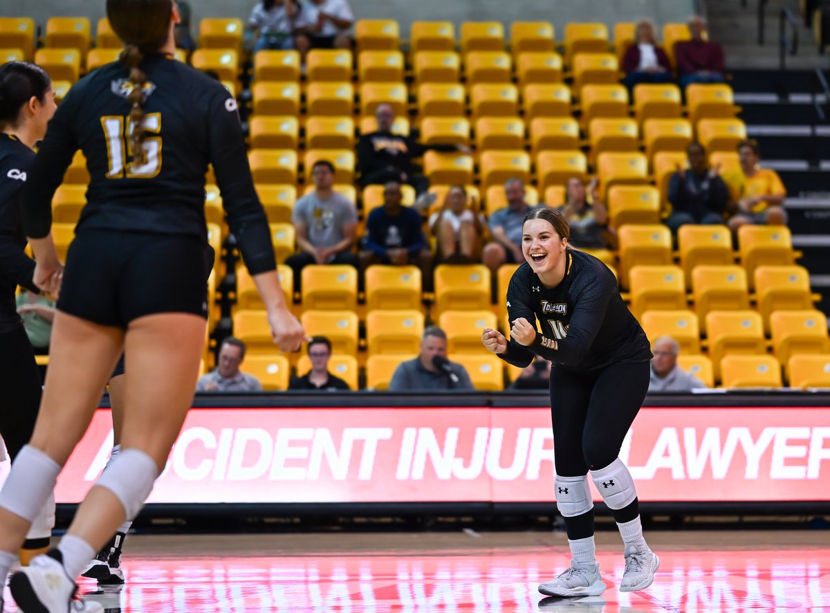 Towson Volleyball tweet media