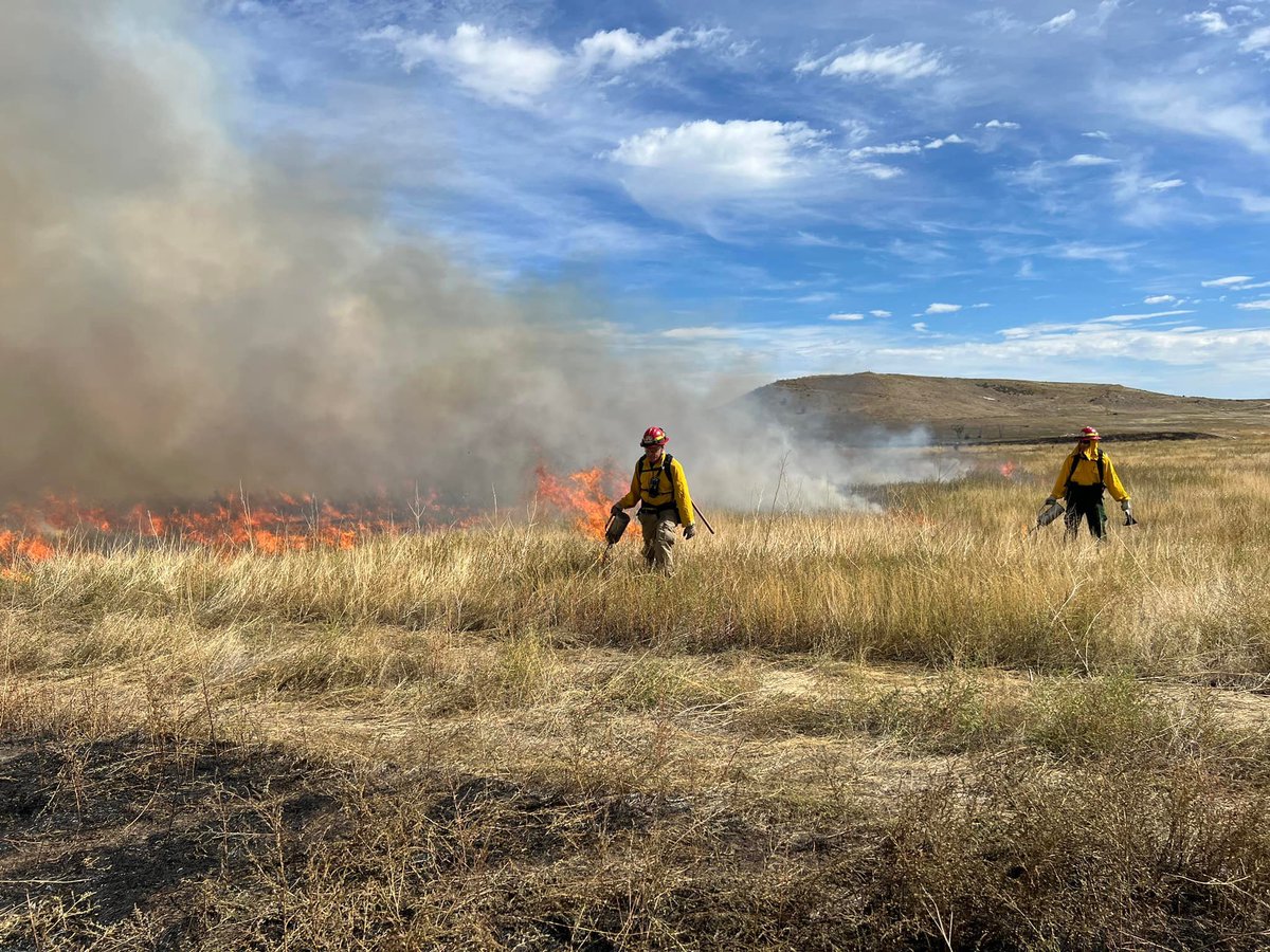 West Metro Fire Rescue, in cooperation with the City of Lakewood and Bear Creek Lake Park, plans to conduct prescribed fire operations at the park between February 18 and April 30, 2026, weather permitting. Operations will take place on weekdays.