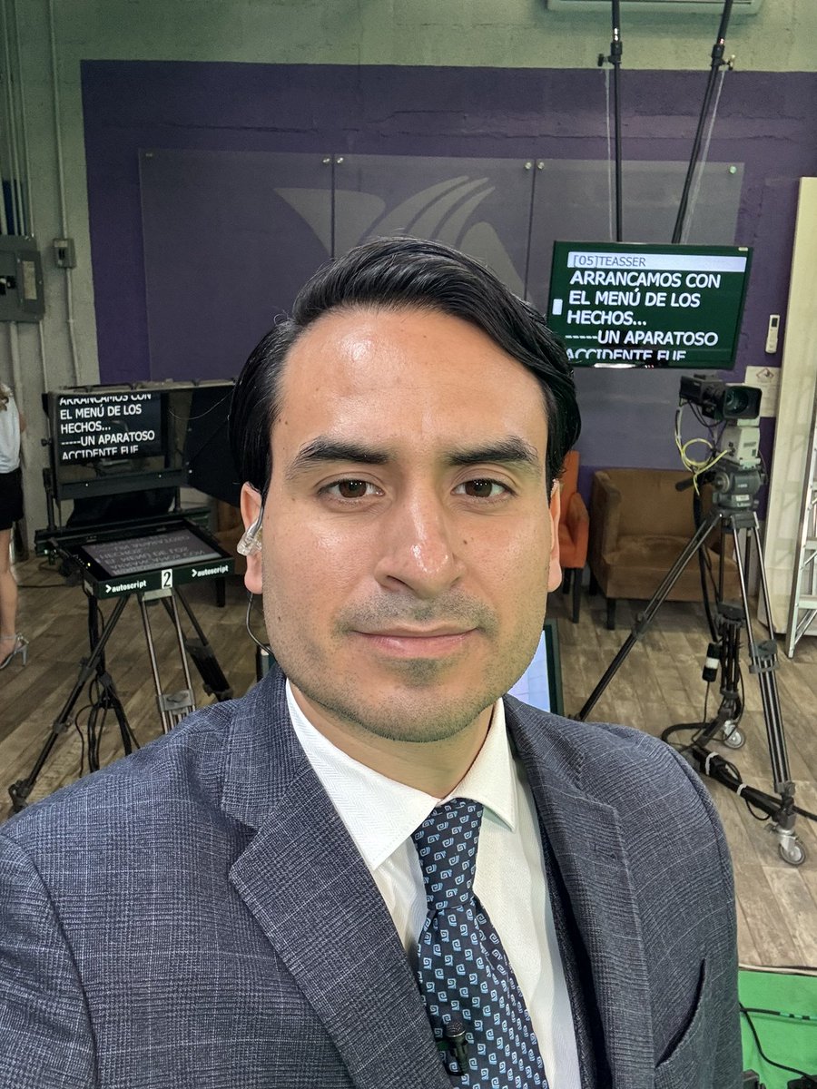 🗞️ Tenemos todas las noticias de #Morelos en vivo desde #Cuernavaca 

Hechos Meridiano 
2:30 p.m. x Azteca Uno

ADN Noticias Morelos 
8:00 p.m. x 1.2 TV abierta

<a href="/AztecaMorelos/">TV Azteca Morelos</a>